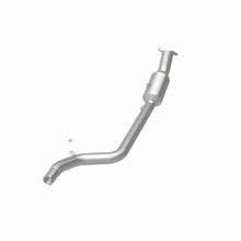 Load image into Gallery viewer, MagnaFlow DF Catalytic Conv 05-07 Chrysler 300 P/S / 06-07 Dodge Charger P/S / 05-07 Magnum P/S