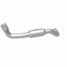 Load image into Gallery viewer, MagnaFlow DF Cat. Conv 07-08 Ford F-150 Pickup 5.4L D/S / 12/06-08 Lincoln Truck Mark LT 5.4L D/S