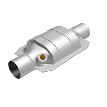 Load image into Gallery viewer, MagnaFlow Universal Catalytic Converter 2.25 W/Dual O2 Boss