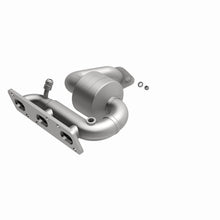 Load image into Gallery viewer, MagnaFlow Direct Fit Catalytic Converter 04-05 Ford Taurus 3.0L