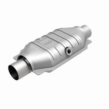 Load image into Gallery viewer, MagnaFlow Universal Catalytic Converter 2.5 Midbed O2 CA OBDII Ul
