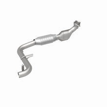 Load image into Gallery viewer, MagnaFlow Direct Fit Catalytic Converter 01 Ford Lightning 5.4L