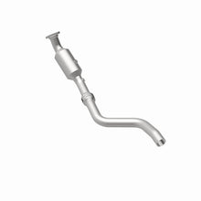 Load image into Gallery viewer, MagnaFlow DF Cat Conv Chrysler/Dodge 05-09 300/Charger /05-08 Magnum/2009 Challenger 5.7L Drv Side