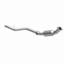 Load image into Gallery viewer, MagnaFlow DF Catalytic Conv 05-07 Chrysler 300 D/S / 06-07 Dodge Charger D/S / 05-07 Magnum D/S