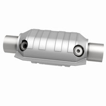 Load image into Gallery viewer, MagnaFlow Universal Catalytic Converter 2.5 W/Dual O2 Boss