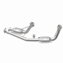 Load image into Gallery viewer, MagnaFlow Direct Fit Catalytic Converter 96-99 Ford Taurus3.0L 50S