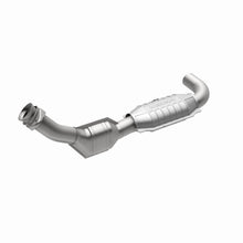 Load image into Gallery viewer, MagnaFlow Direct Fit Catalytic Converter 01 Ford F-150 4.2L