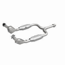Load image into Gallery viewer, MagnaFlow Direct Fit Catalytic Converter 99-01 Ford Mustang 3.8L