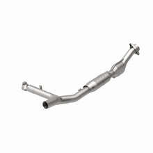 Load image into Gallery viewer, MagnaFlow Direct Fit Catalytic Converter 01 Ford Trucks 5.4L