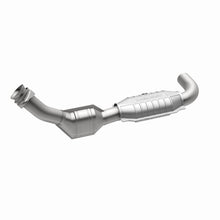 Load image into Gallery viewer, MagnaFlow Direct Fit Catalytic Converter 01-04 Ford F-150 4.2L 2wd
