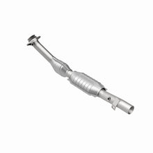 Load image into Gallery viewer, MagnaFlow Direct Fit Catalytic Converter 01 Ford Lightning Passenger Side