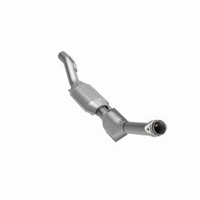 Load image into Gallery viewer, MagnaFlow Direct Fit Catalytic Converter 01 Ford Lightning Passenger Side