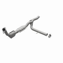 Load image into Gallery viewer, MagnaFlow Direct Fit Catalytic Converter 2005 Ford F150 V8
