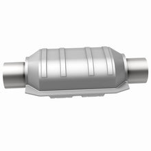 Load image into Gallery viewer, MagnaFlow Universal Catalytic Converter 3 W/Air FED