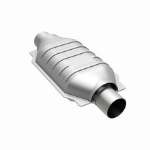 Load image into Gallery viewer, MagnaFlow Universal Catalytic Converter 3 W/Air