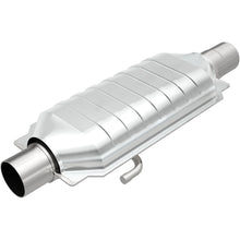 Load image into Gallery viewer, MagnaFlow Universal Catalytic Converter 3 W/Air