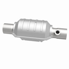 Load image into Gallery viewer, MagnaFlow Universal Catalytic Converter 1.75 Single O2 Boss