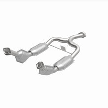 Load image into Gallery viewer, MagnaFlow Direct Fit Catalytic Converter 94-95 Ford Mustang 3.8L Tier 1 (California)