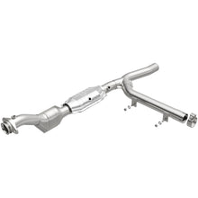 Load image into Gallery viewer, MagnaFlow Direct Fit Catalytic Converter 97-98 Ford Trucks 4.6L