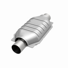 Load image into Gallery viewer, MagnaFlow Universal Catalytic Converter 2.5 FED