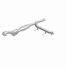 Load image into Gallery viewer, MagnaFlow Direct Fit Catalytic Converter 97-98 Ford Trucks 4.6L