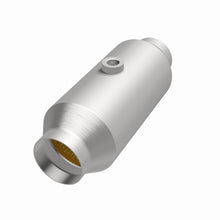 Load image into Gallery viewer, MagnaFlow California Grade Universal Converter 11-15 Mercedes-Benz G550 V8 5.5L