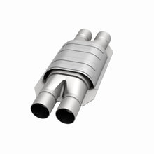 Load image into Gallery viewer, MagnaFlow Universal Catalytic Converter 2/2 D/D