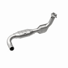 Load image into Gallery viewer, MagnaFlow Direct Fit Catalytic Converter 99 F150 4.6L V8 D/S 2WD
