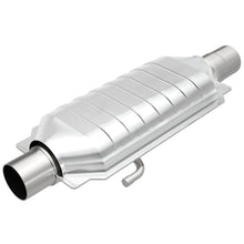 Load image into Gallery viewer, MagnaFlow Universal Catalytic Converter 3 W/Air