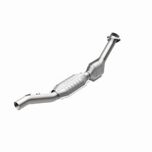 Load image into Gallery viewer, MagnaFlow Direct Fit Catalytic Converter 01 Ford Lightning Passenger Side