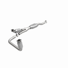Load image into Gallery viewer, MagnaFlow Direct Fit Catalytic Converter 02 Dodge Ram 5.9L
