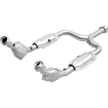 Load image into Gallery viewer, MagnaFlow Direct Fit Catalytic Converter 99/01-03 Ford Mustang 3.8L