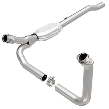 Load image into Gallery viewer, MagnaFlow Direct Fit Catalytic Converter 02-03 Ram1500 4.7OEM