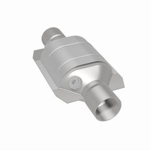 Load image into Gallery viewer, MagnaFlow Universal Catalytic Converter 2.25 W/Dual O2 Boss
