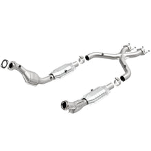 Load image into Gallery viewer, MagnaFlow Direct Fit Catalytic Converter 99-01 Ford Mustang 4.6L