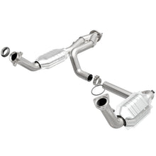 Load image into Gallery viewer, MagnaFlow DF Cat. Conv 02-06 Cadillac Truck. 8 5.3L Dual Conv. Y-Pipe Assy 2wd/Chevy Truck 99-07