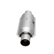 Load image into Gallery viewer, MagnaFlow Universal Catalytic Converter 2.50 Midbed O2 Rear CA